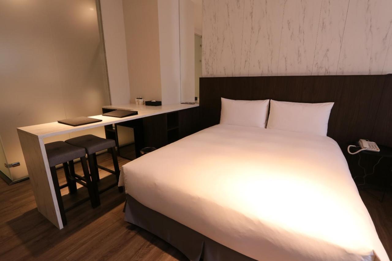 Hotel Hesper Hsr Tajcshung Szoba fotó