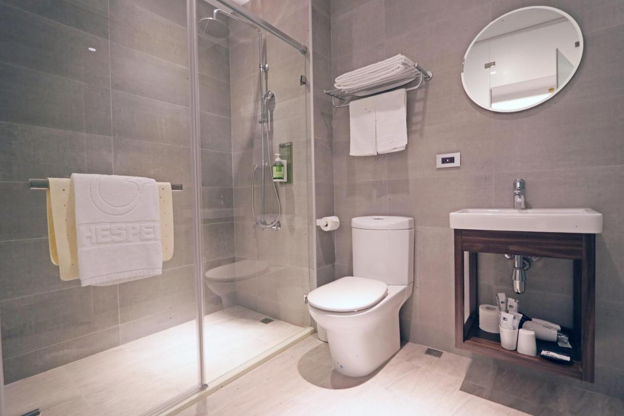 Hotel Hesper Hsr Tajcshung Kültér fotó