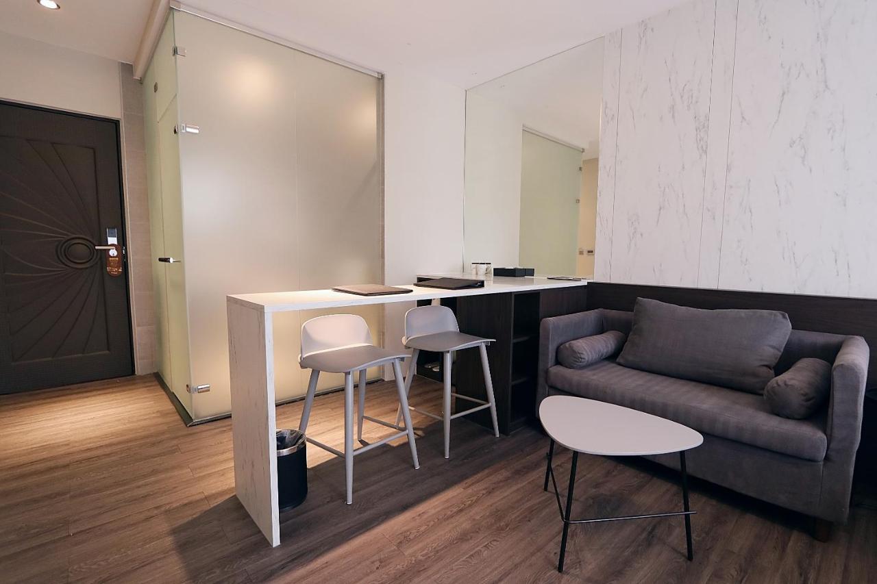 Hotel Hesper Hsr Tajcshung Kültér fotó