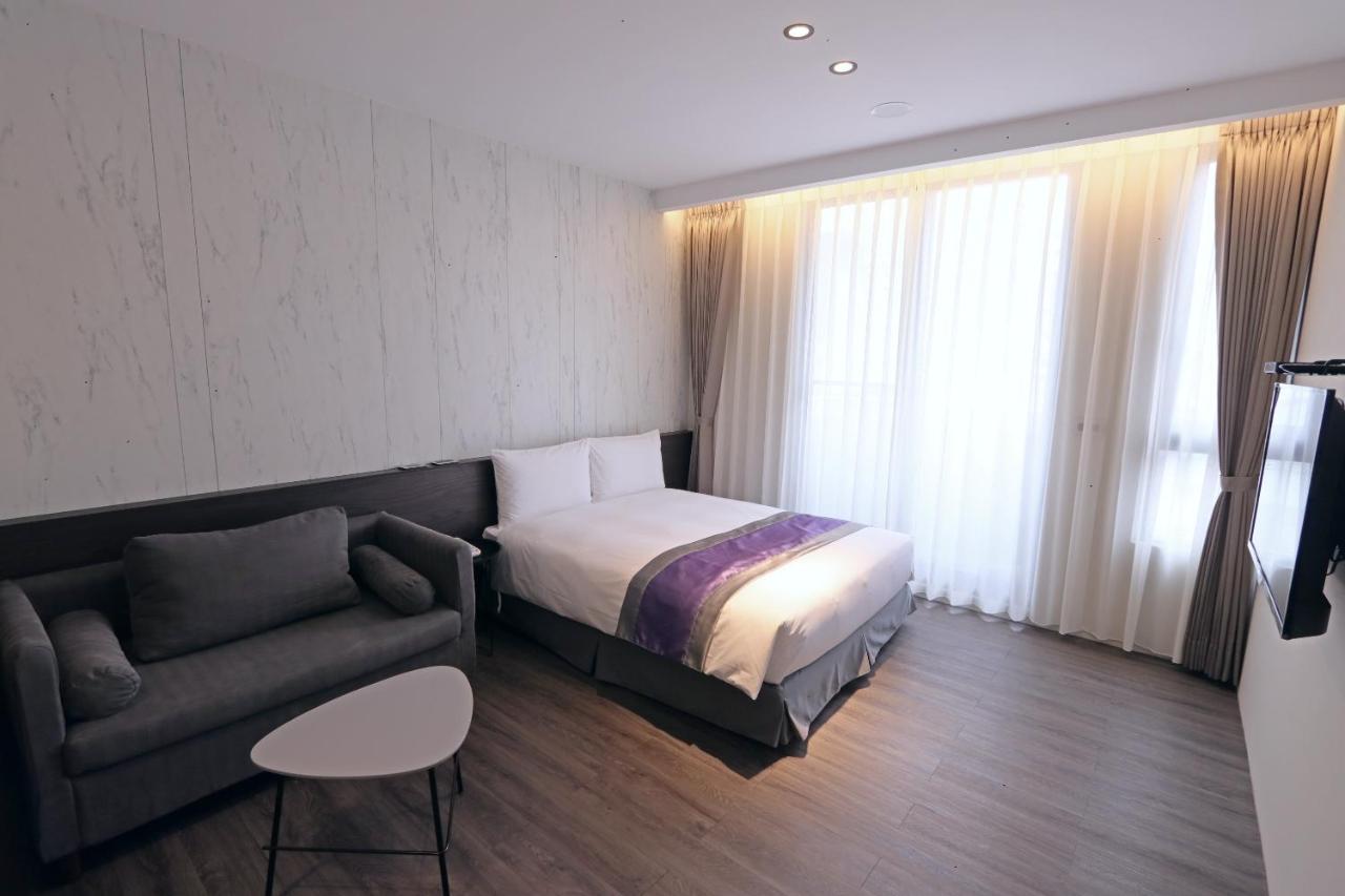 Hotel Hesper Hsr Tajcshung Kültér fotó