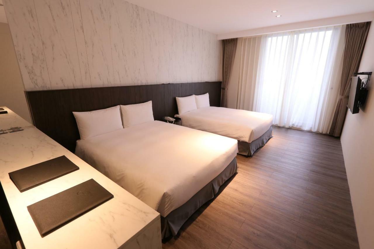Hotel Hesper Hsr Tajcshung Kültér fotó
