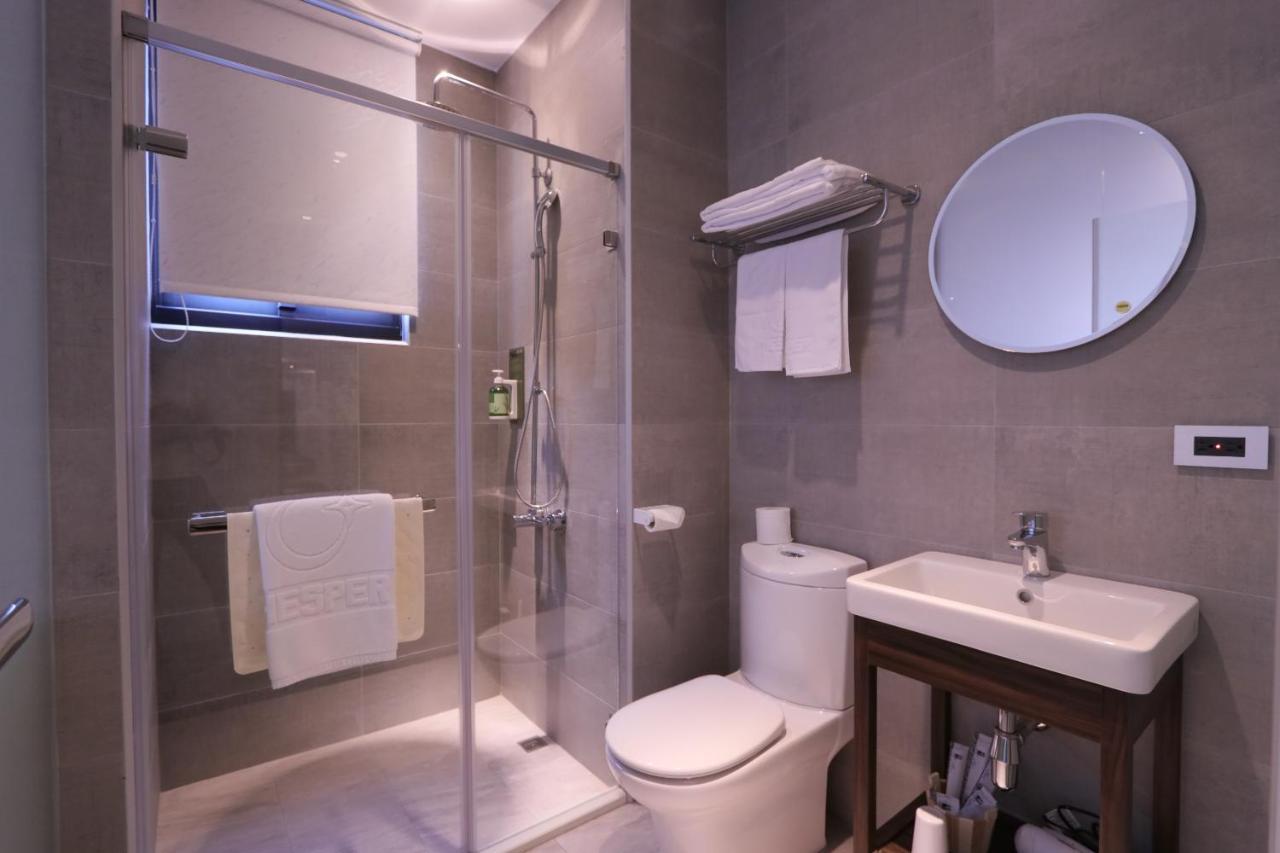 Hotel Hesper Hsr Tajcshung Kültér fotó